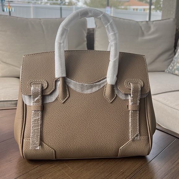 Luxury crossbody handbag for women - Picture 4 of 7